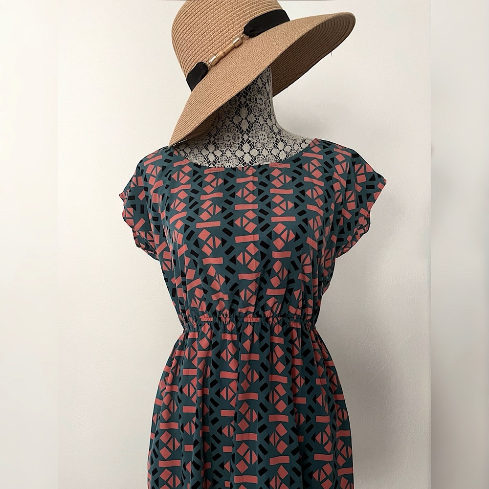 Soprano Retro-Style Geometric Dress